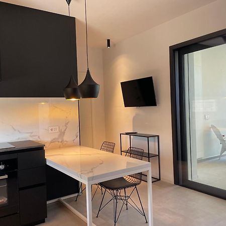 Ferienwohnung La Torre Del Porto Riccione Exterior foto