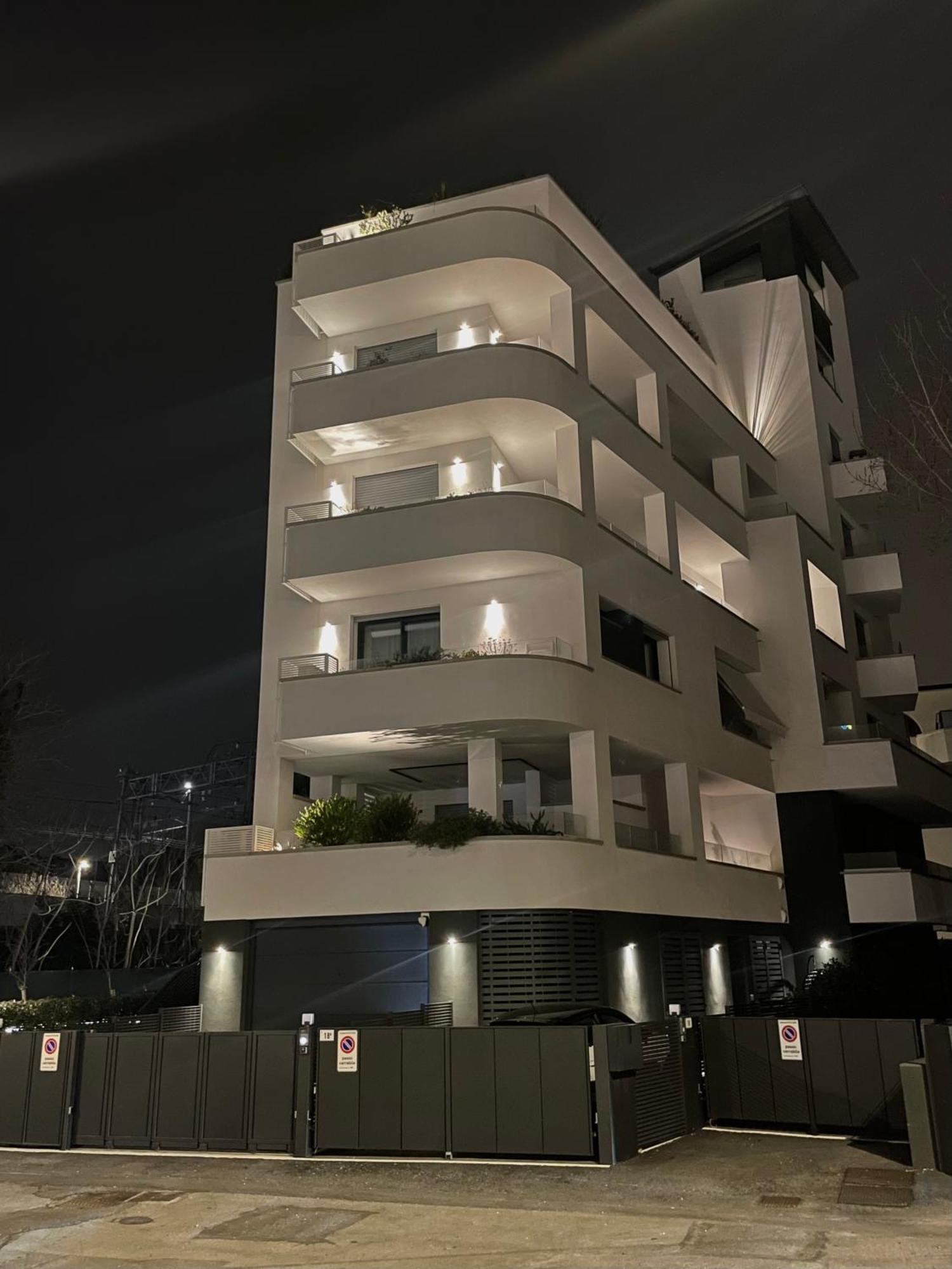 Ferienwohnung La Torre Del Porto Riccione Exterior foto
